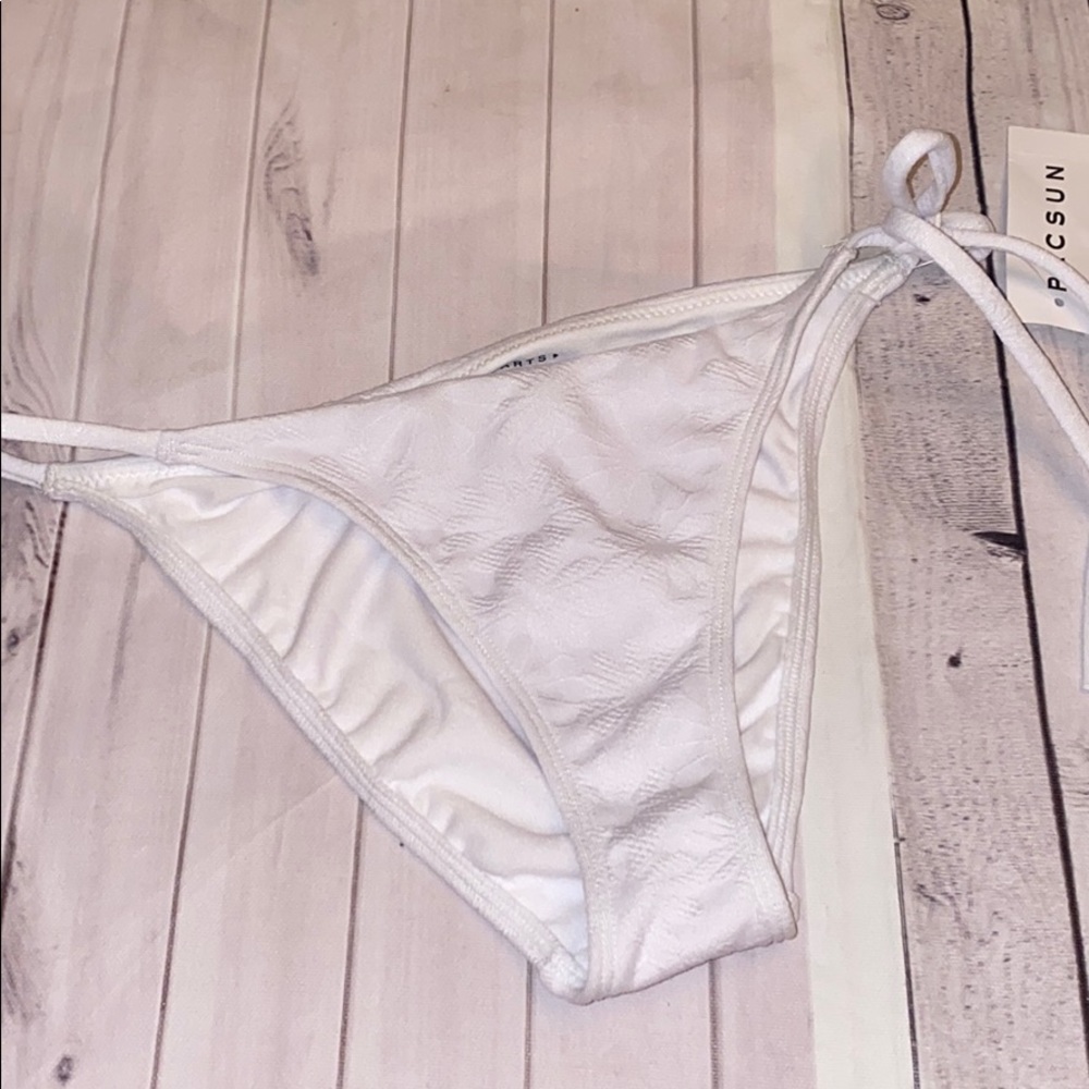 LA Hearts white Tulum Single Tie Bikini Bottom - Picture 5 of 6